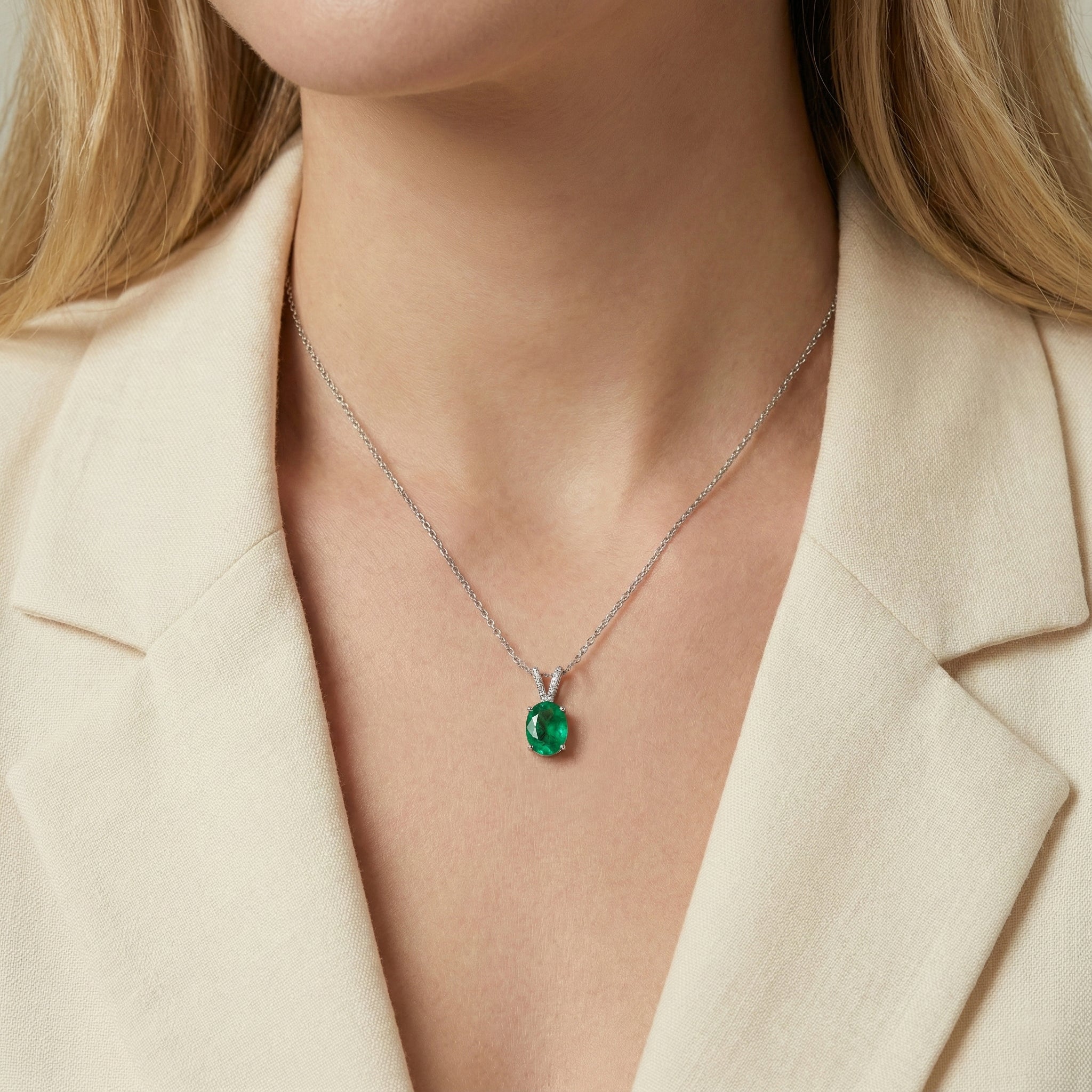 Emerald Solitaire Pendant Necklace in 925 Sterling Silver 1.2ct