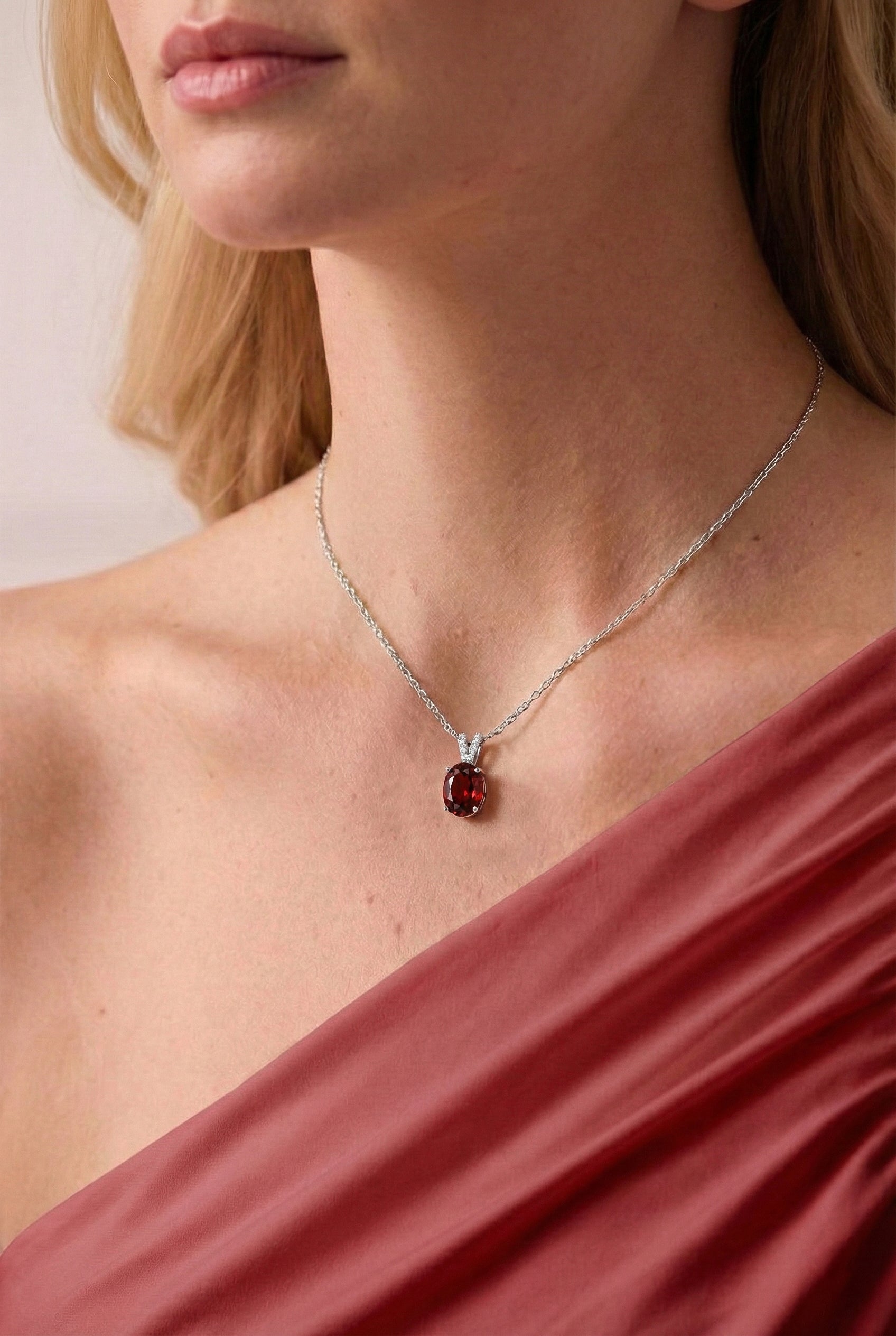 Natural Garnet Solitaire Pendant Necklace in 925 Sterling Silver 1.2ct