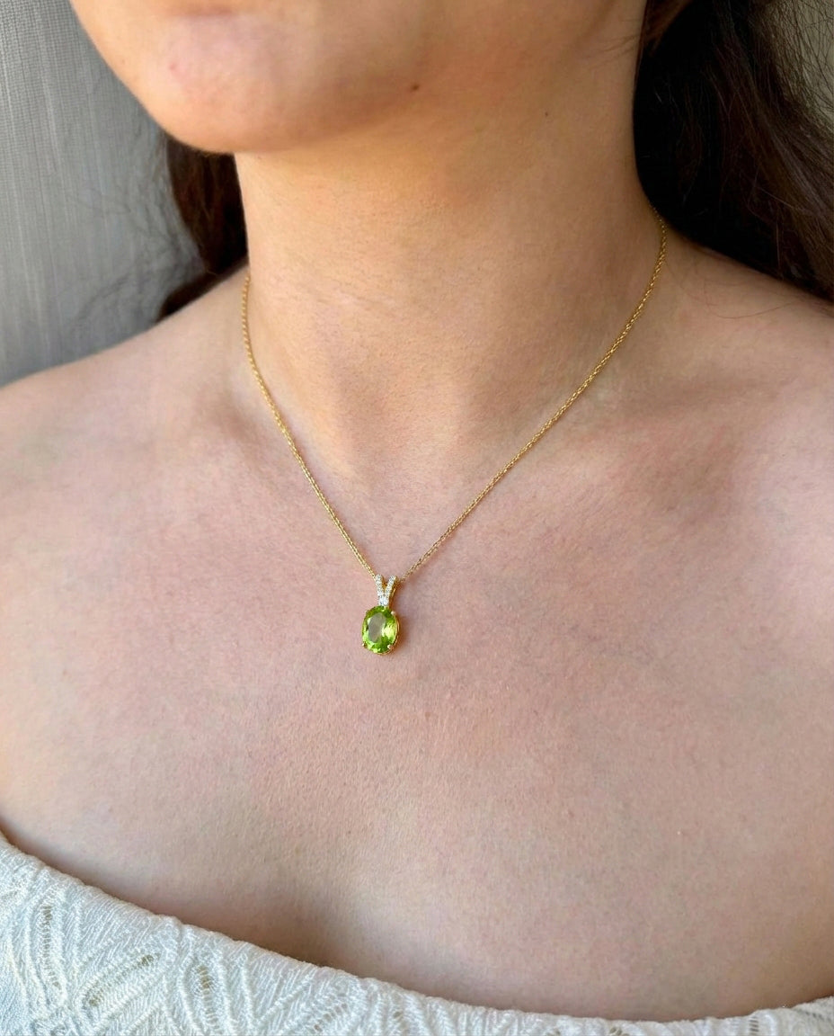 Peridot Solitaire Pendant Necklace in Yellow Gold Plated 1.2ct