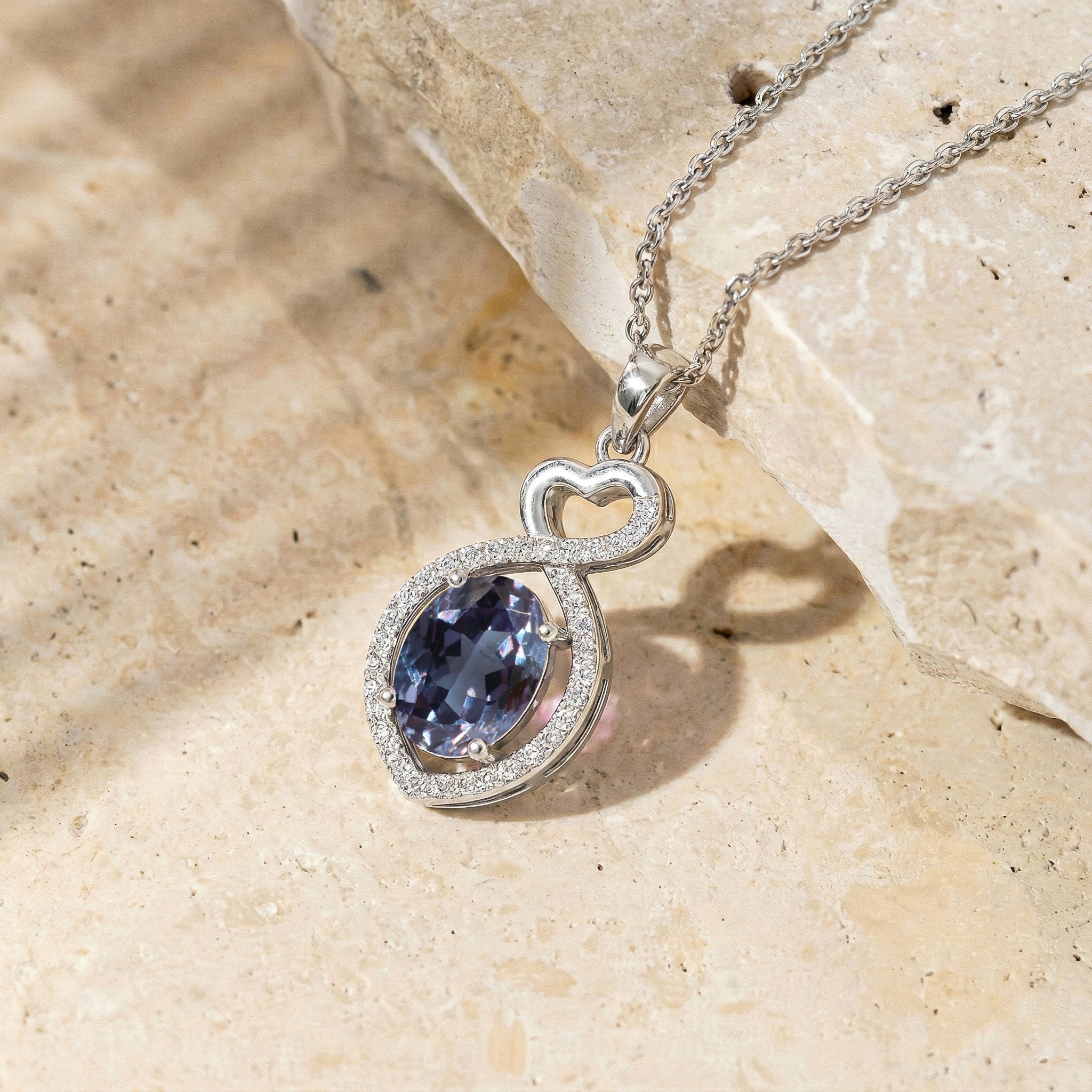 Alexandrite Oval Infinity Twist Heart Pendant Necklace in 925 Sterling Silver 1.2ct