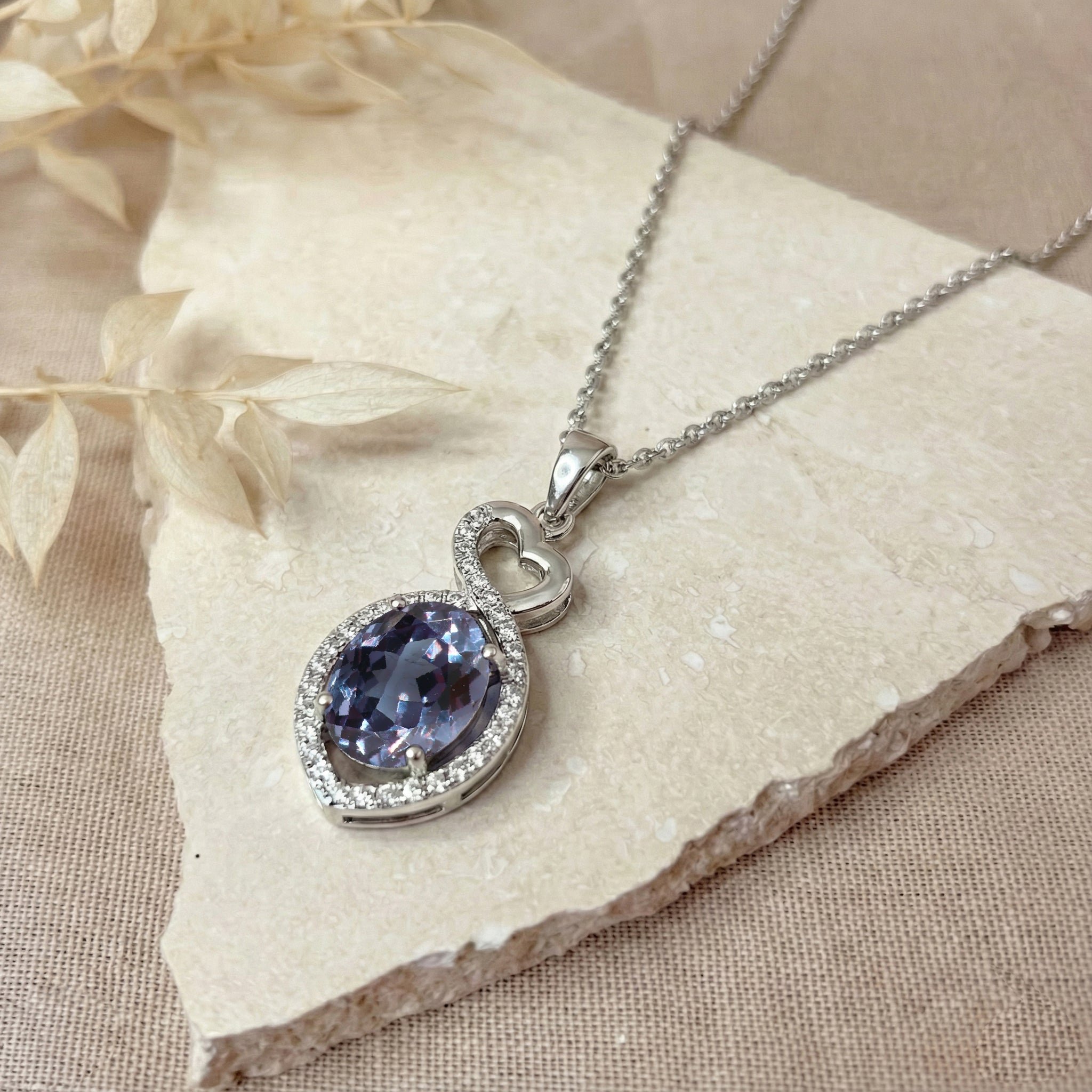 Alexandrite Oval Infinity Twist Heart Pendant Necklace in 925 Sterling Silver 1.2ct