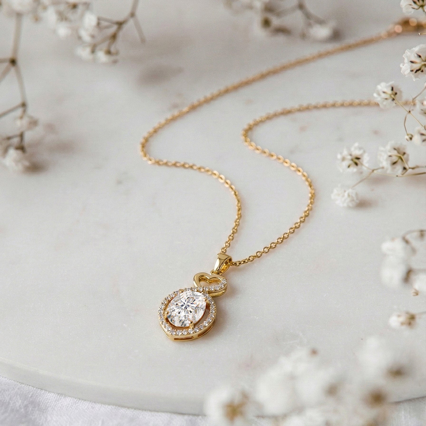 Cubic Zirconia Oval Infinity Twist Heart Pendant Necklace in 925 Sterling Silver 1.2ct