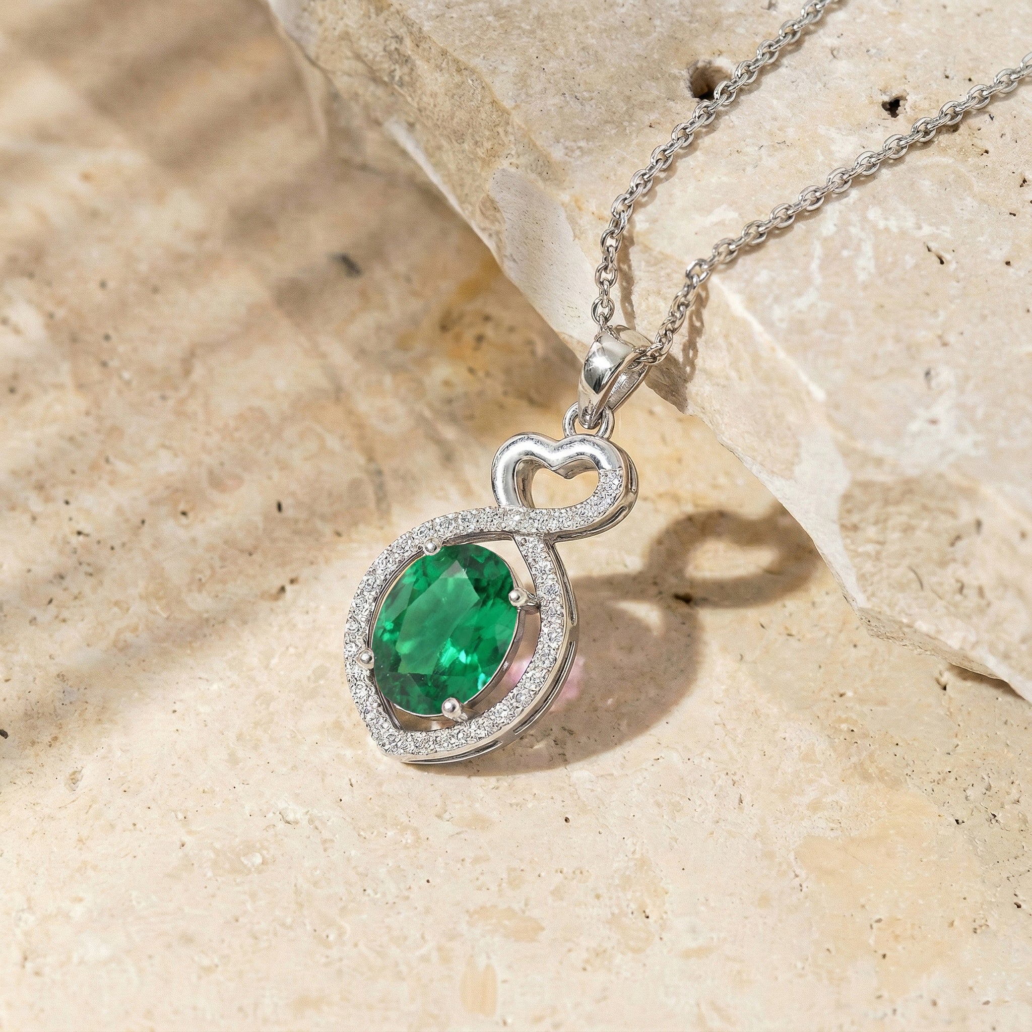 Emerald Oval Infinity Twist Heart Pendant Necklace in 925 Sterling Silver 1.2ct