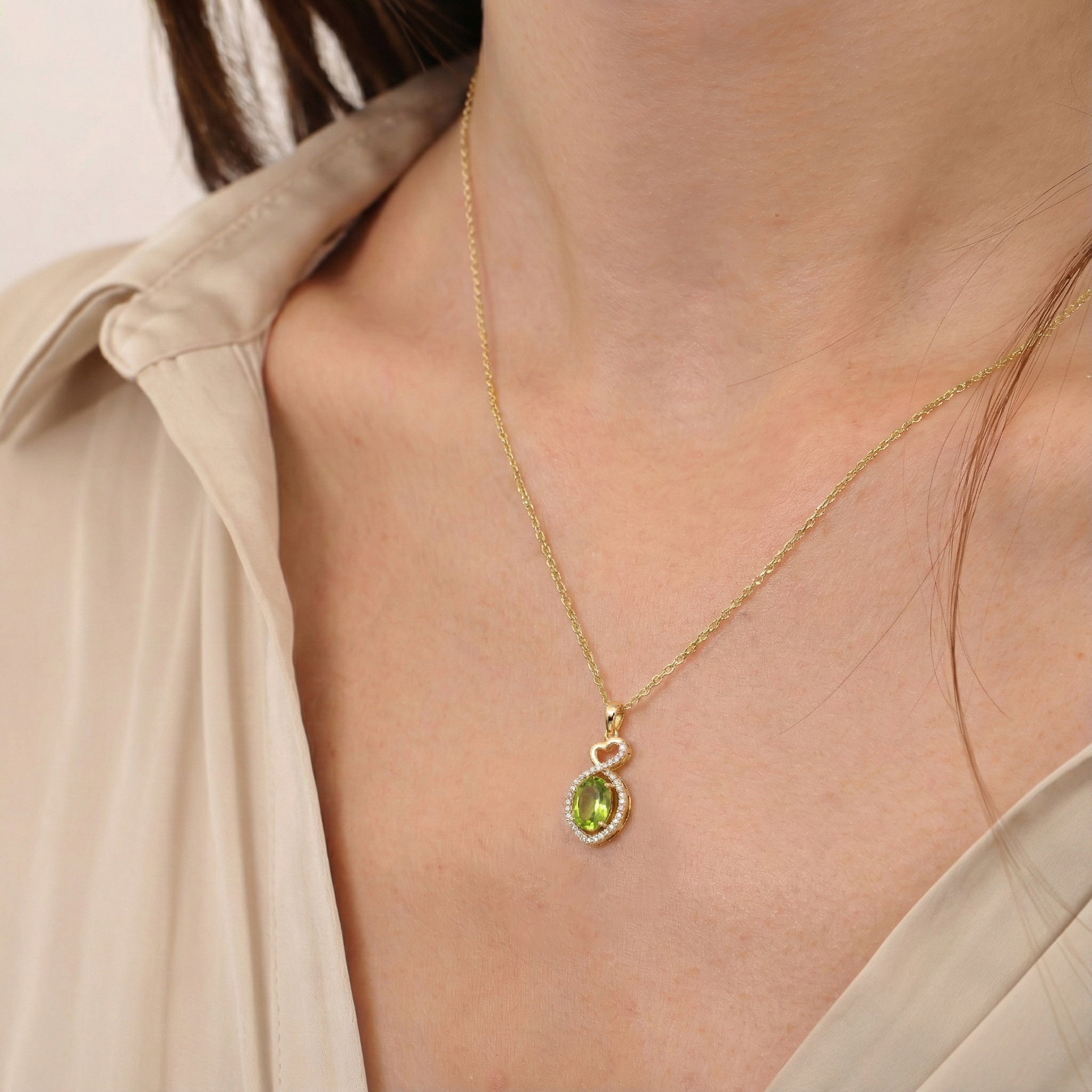 Peridot Oval Infinity Twist Heart Pendant Necklace in Yellow Gold Plated 1.2ct