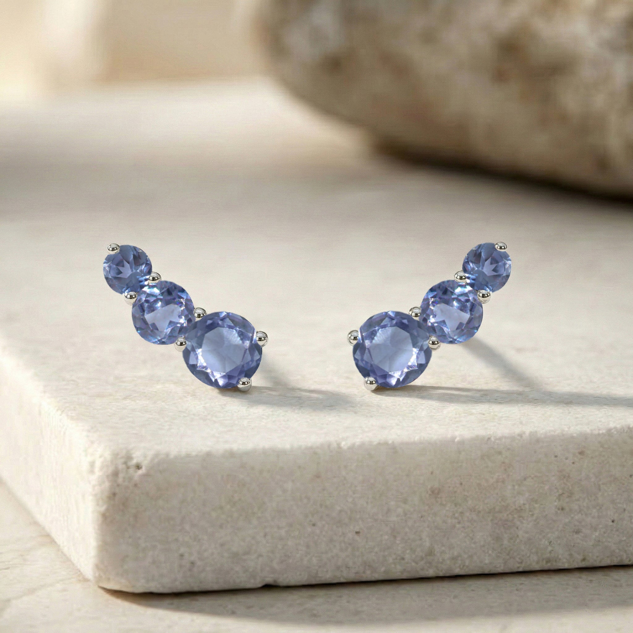Alexandrite Round Stud Earring in 925 Sterling Silver 5X4X3MM 1.40 ct.