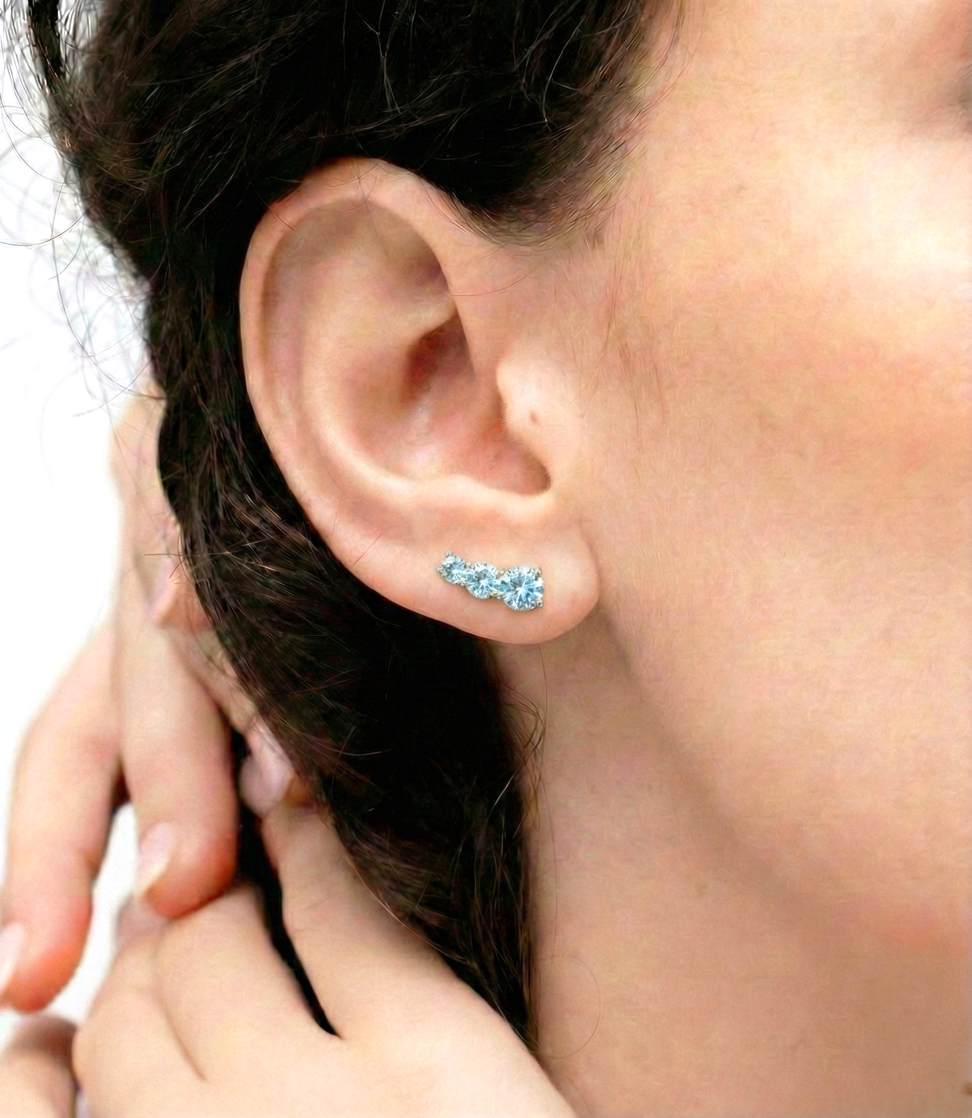 Aquamarine Round Stud Earring in 925 Sterling Silver 5*4*3MM 1.40 ct.