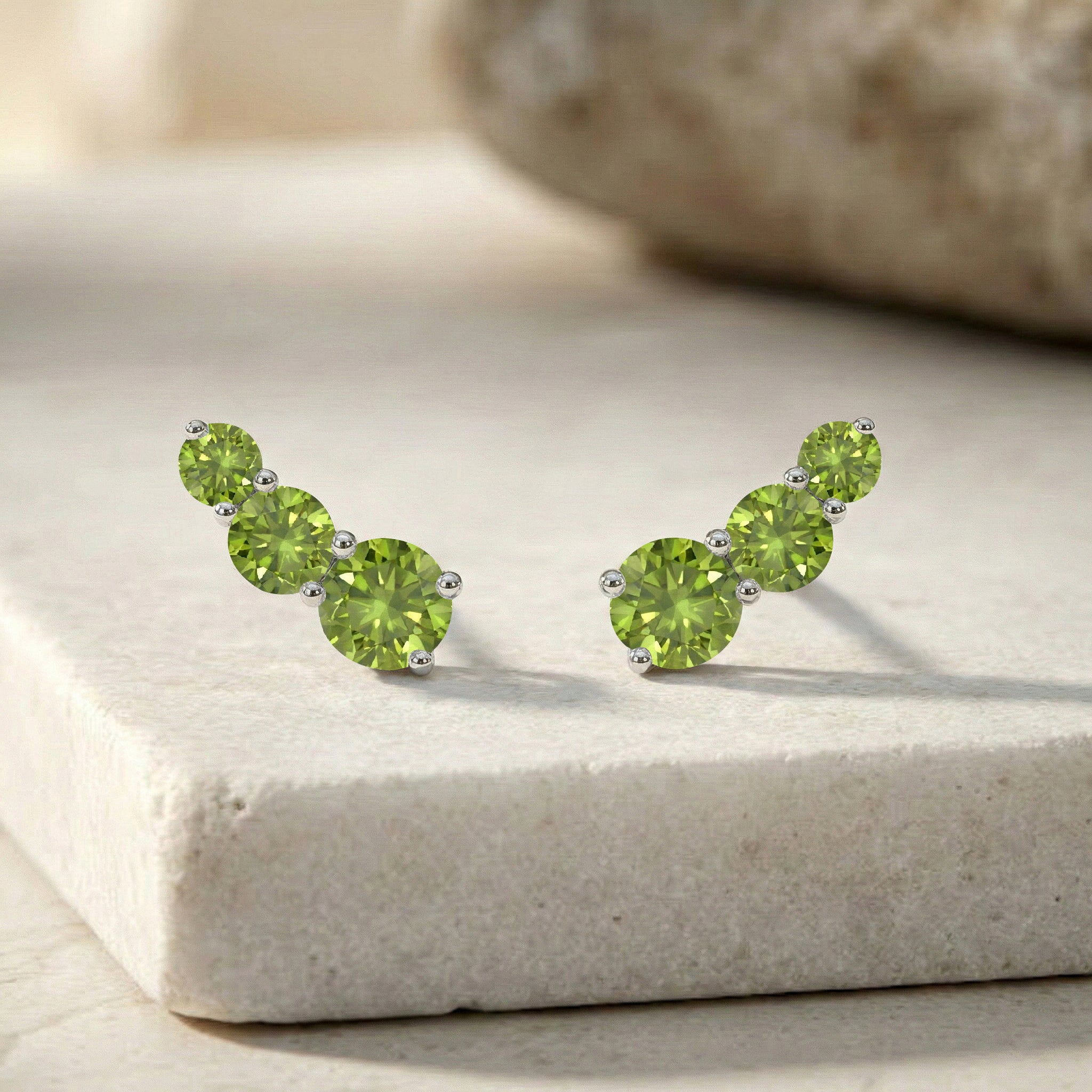Peridot Round Stud Earring in 925 Sterling Silver 5X4X3MM 1.40 ct.