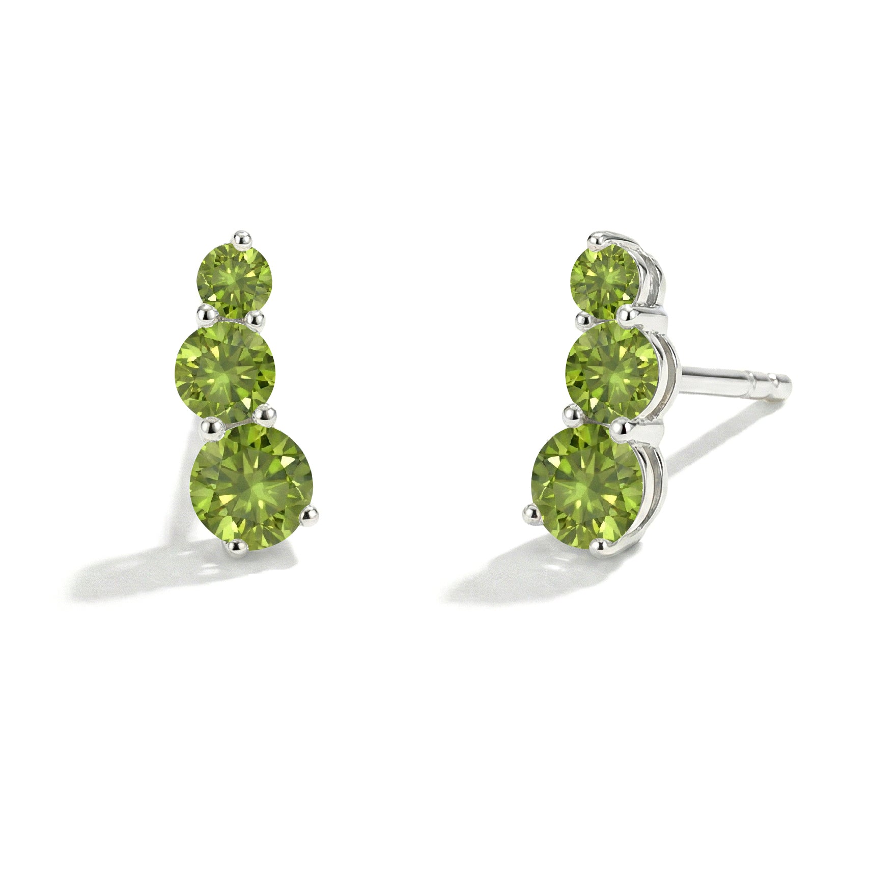 Peridot Round Stud Earring in 925 Sterling Silver 5X4X3MM 1.40 ct.
