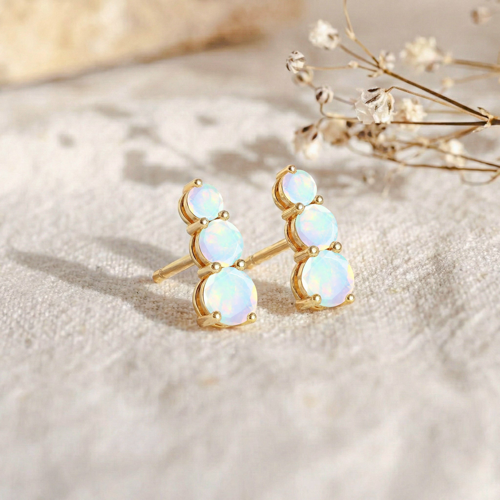 White Round Opal Stud Earring in 925 Sterling Silver 5X4X3MM 1.40 ct.