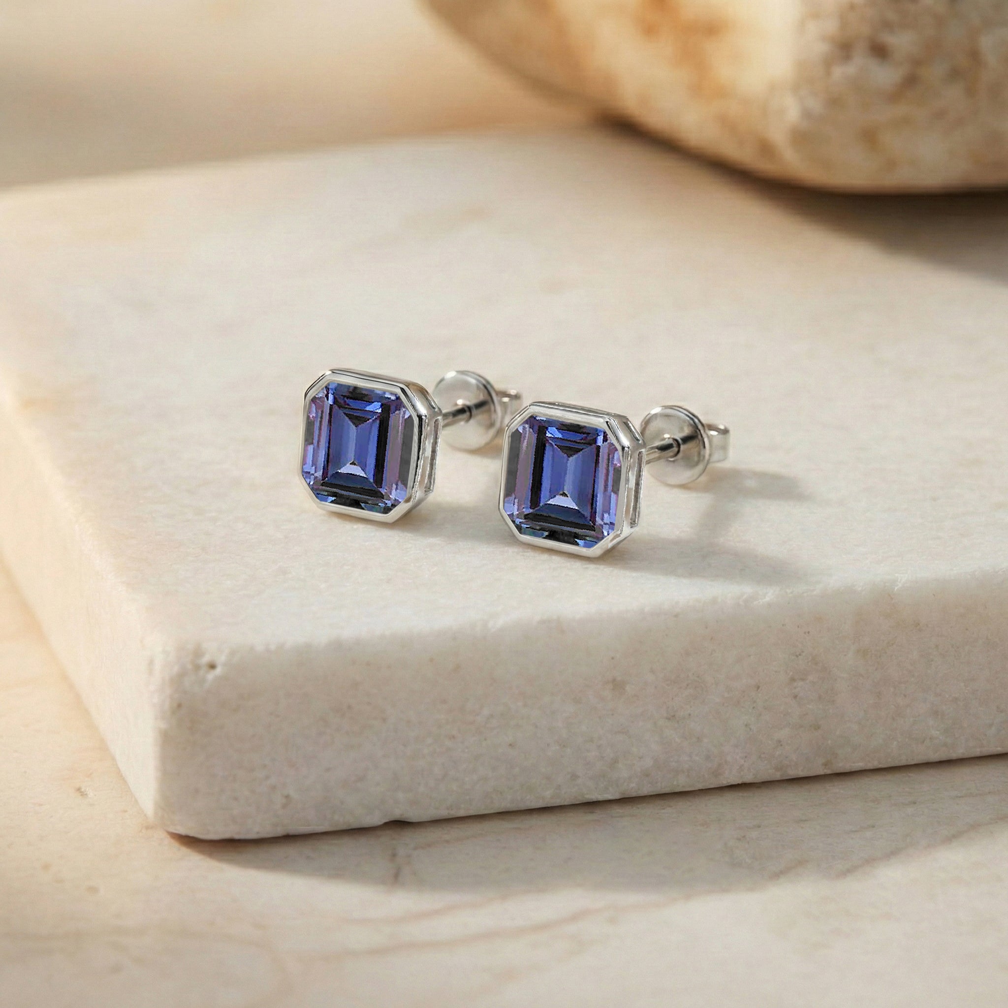 Alexandrite Octagon Stud Earring in 925 Sterling Silver 6MM 2ct.