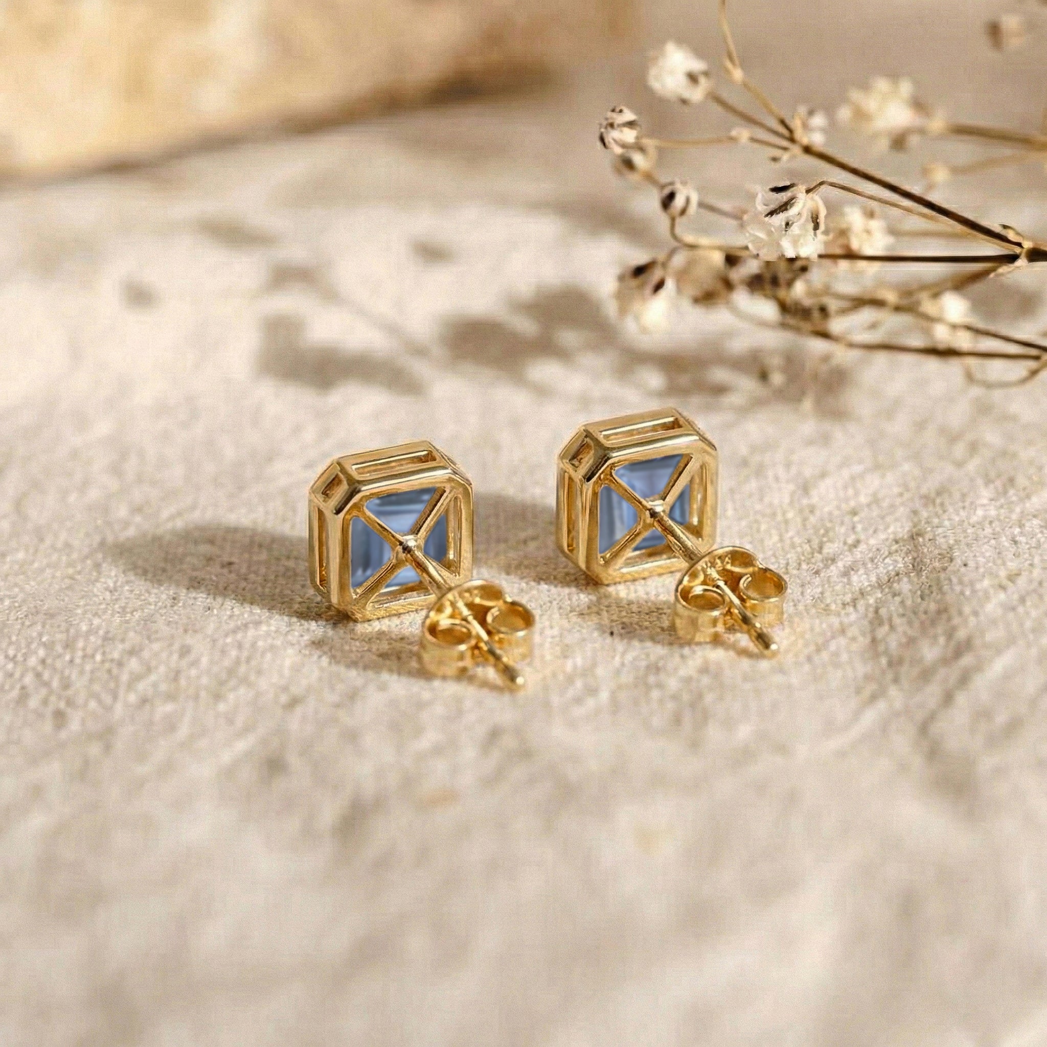Alexandrite Octagon Stud Earring in 925 Sterling Silver 6MM 2ct.
