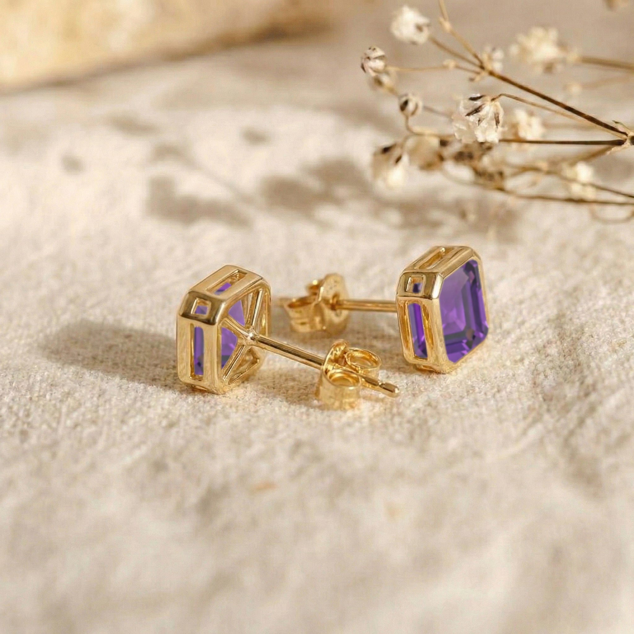 Amethyst Octagon Stud Earring in 925 Sterling Silver 6MM 2ct.