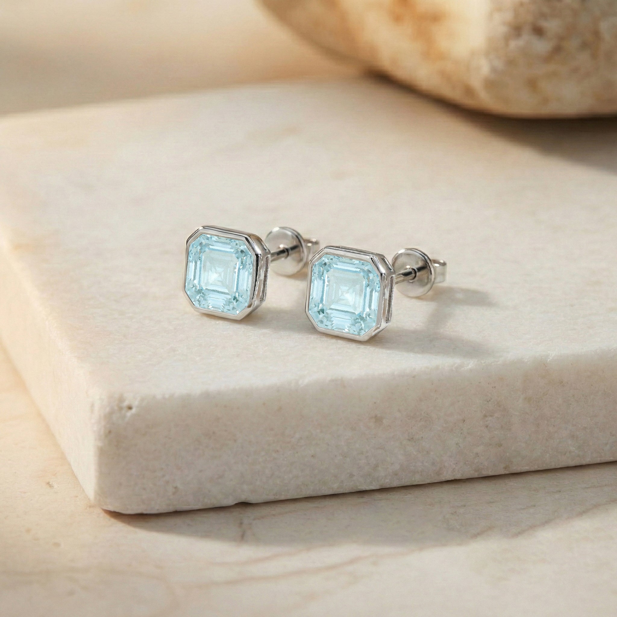 Aquamarine Octagon Stud Earring in 925 Sterling Silver 6MM 2ct.