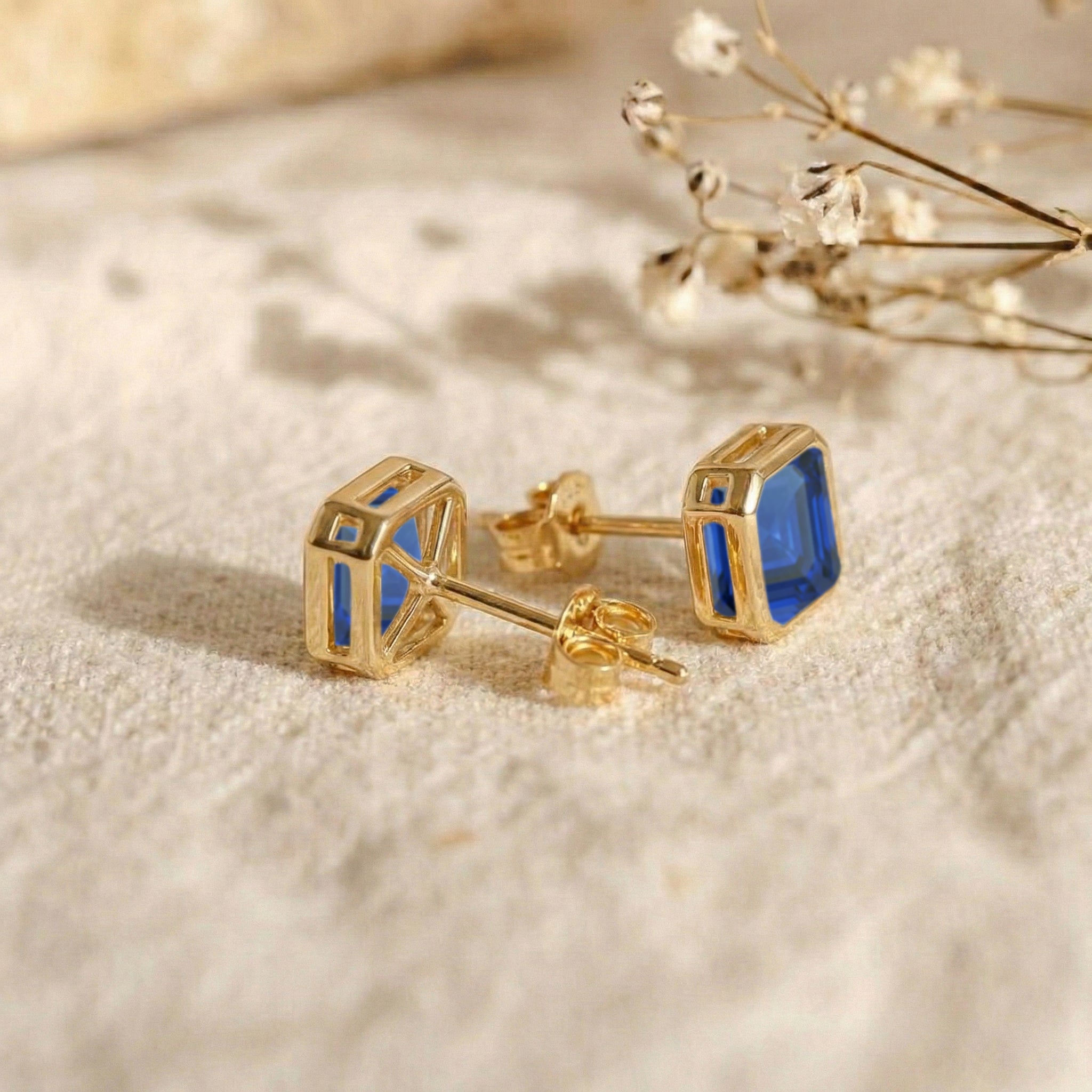 Blue Sapphire Octagon Stud Earring in 925 Sterling Silver 6MM 2ct.