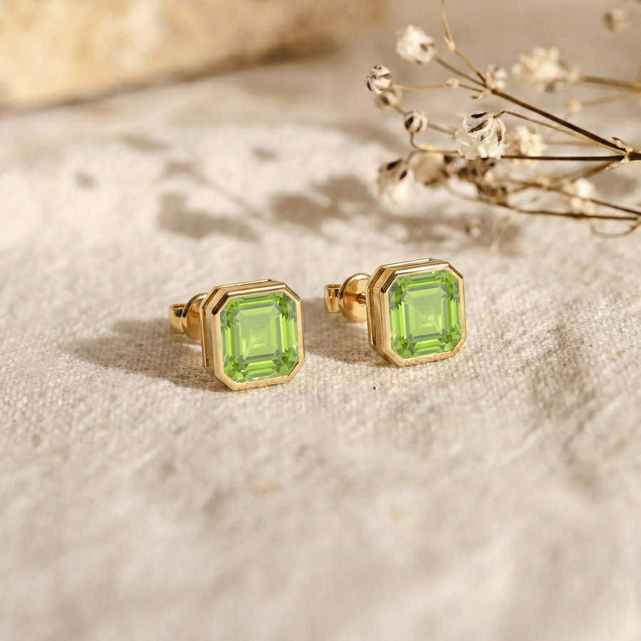 Peridot Octagon Stud Earring in 925 Sterling Silver 6MM 2ct.