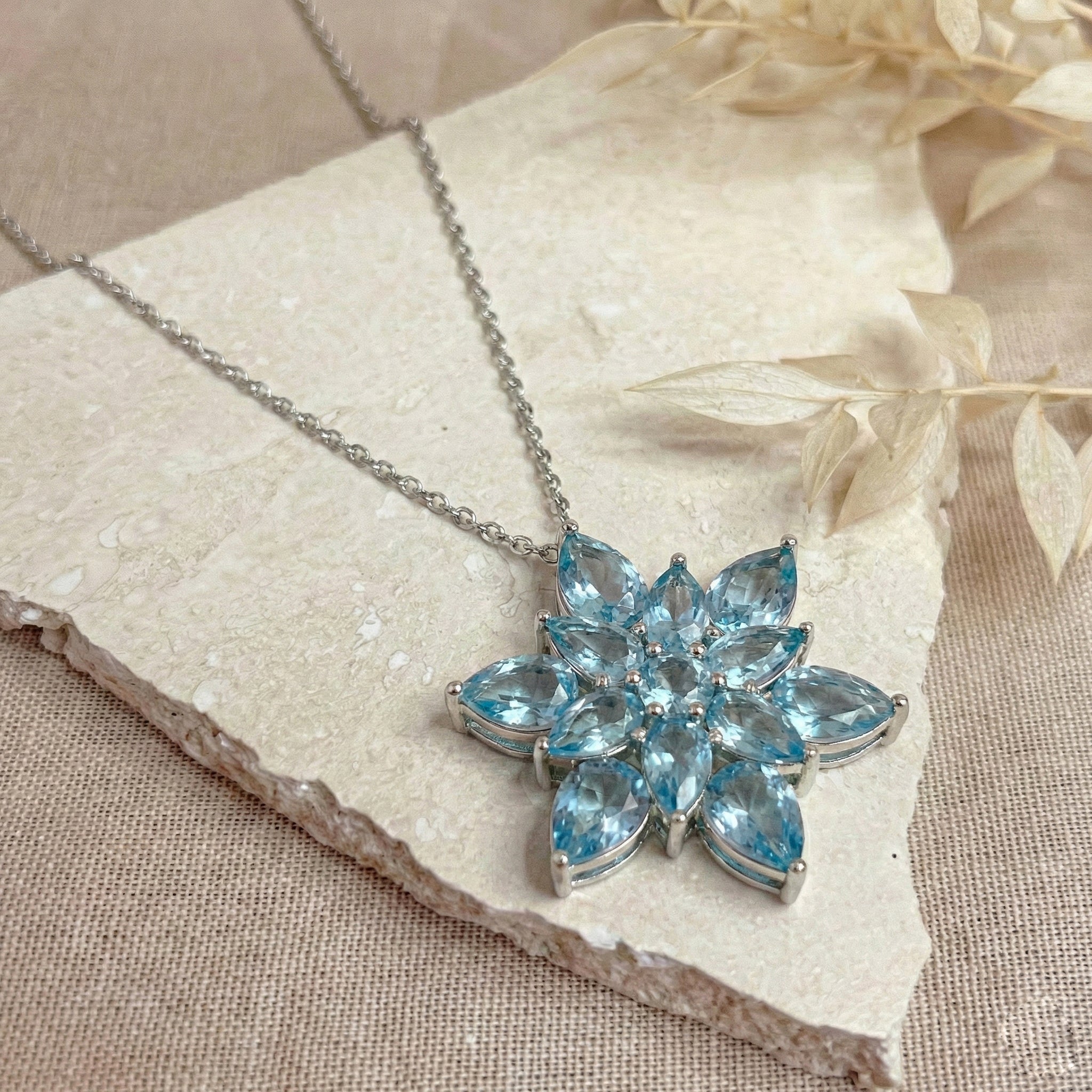 Best Aquamarine Pear Floral Pendant Necklace in 925 Sterling Silver 5.70ct
