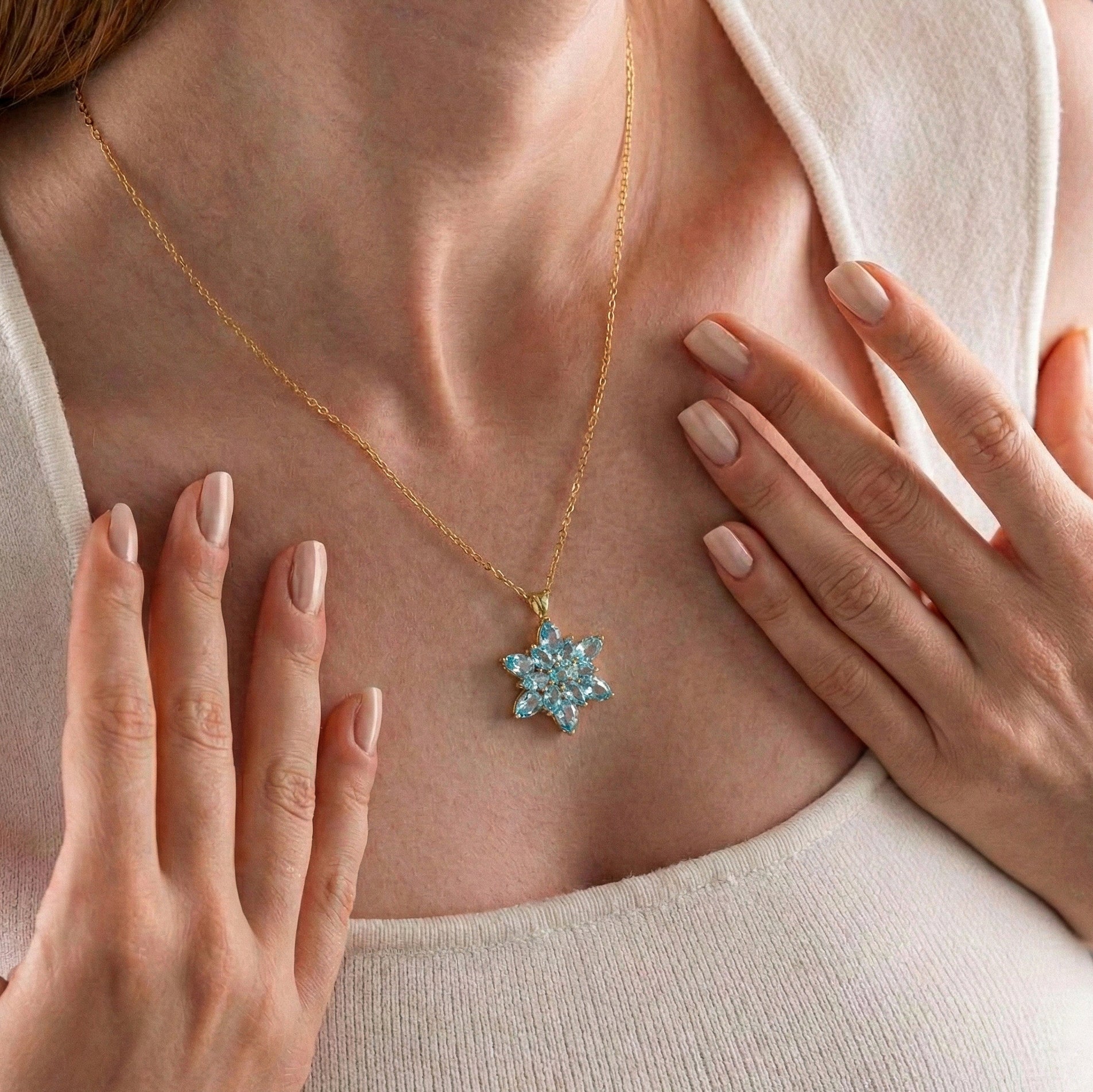Best Aquamarine Pear Floral Pendant Necklace in 925 Sterling Silver 5.70ct
