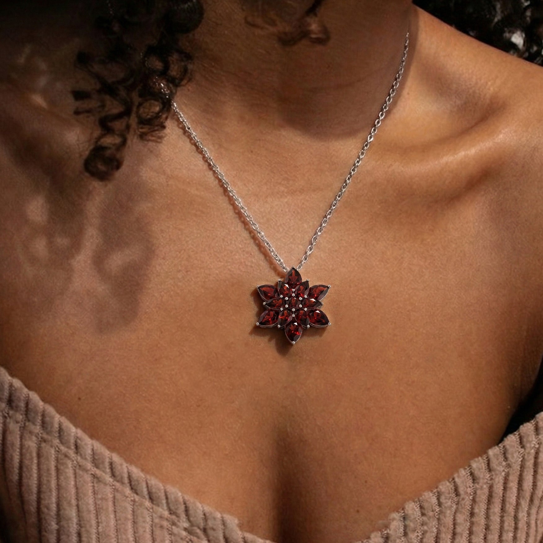 Garnet Pear Floral Pendant Necklace in 925 Sterling Silver 5.70ct
