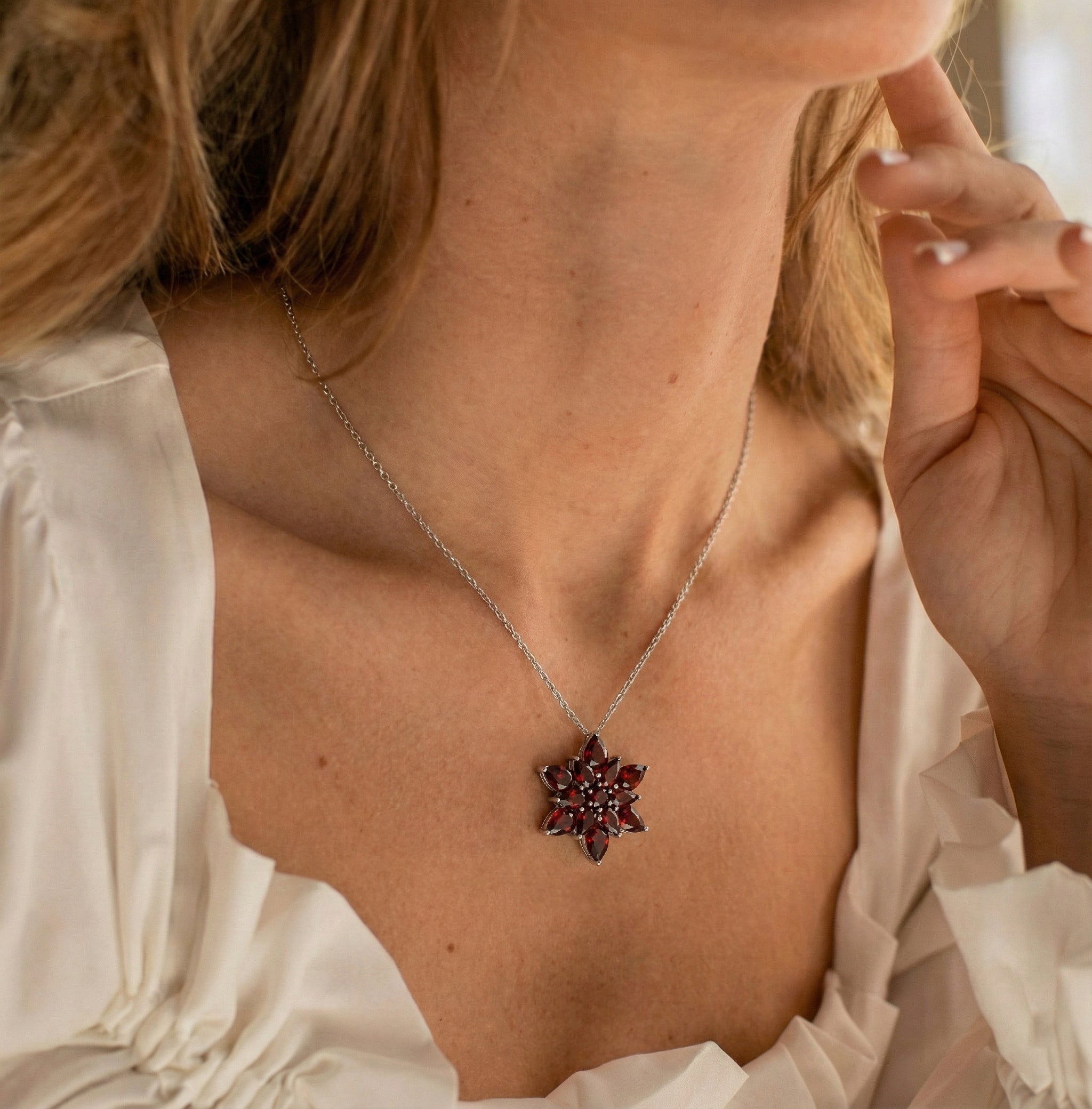 Garnet Pear Floral Pendant Necklace in 925 Sterling Silver 5.70ct
