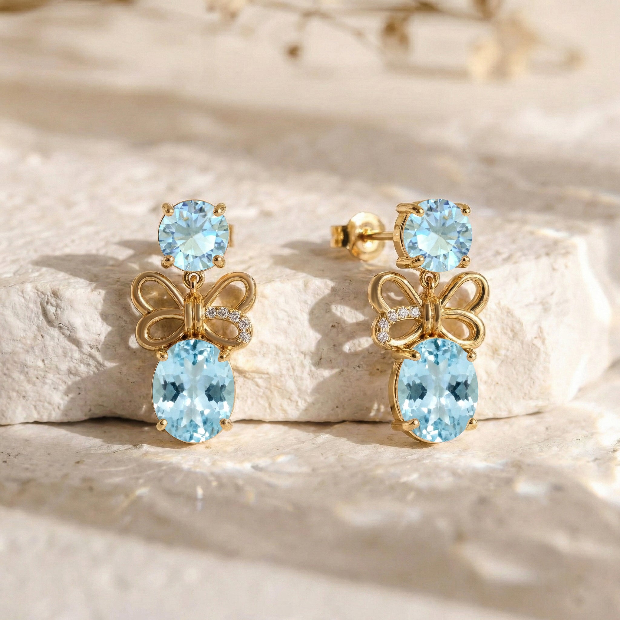 Aquamarine Round and Oval Stud Earring in 925 Sterling Silver 6 MM 5-ct.