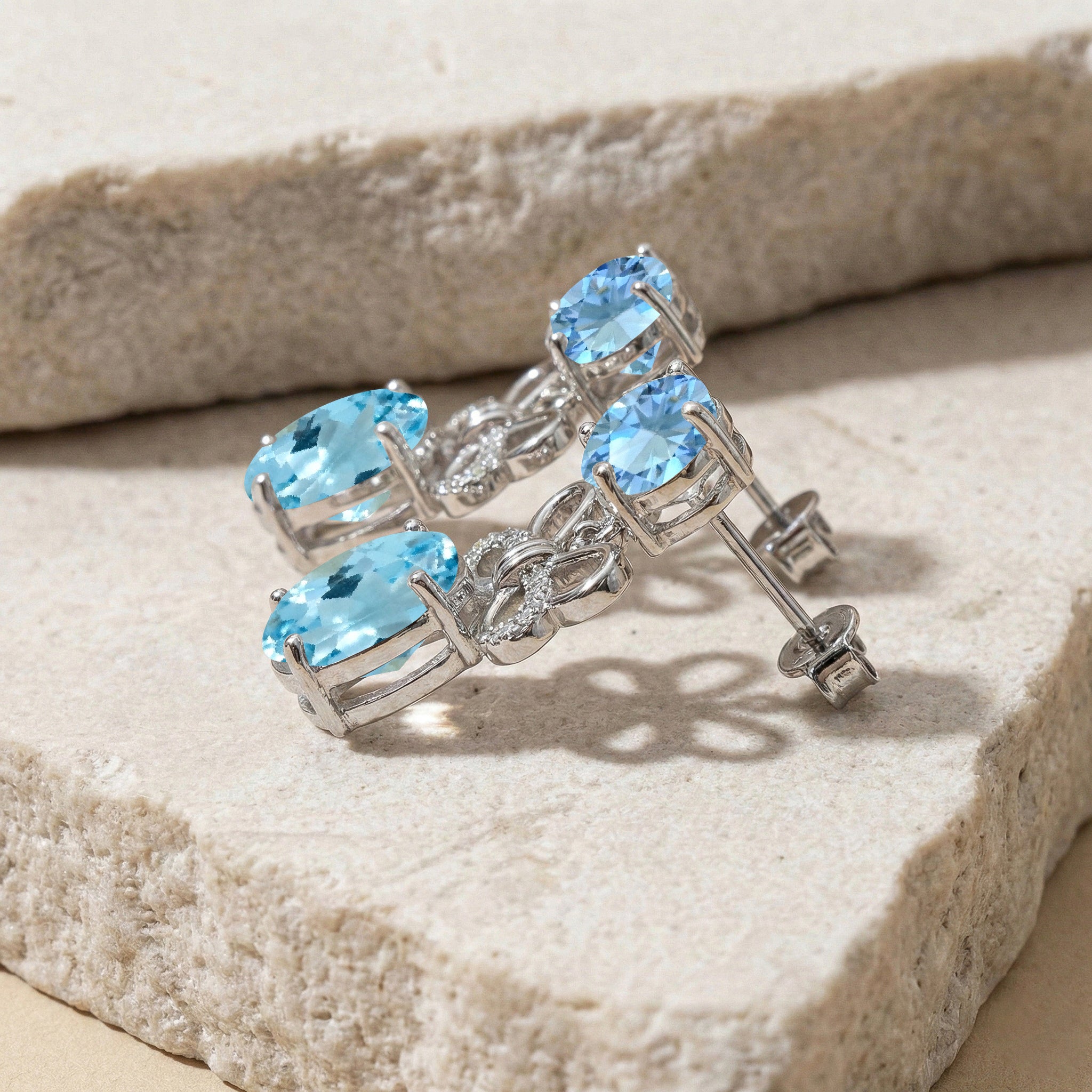 Blue Topaz Round and Oval Stud Earring in 925 Sterling Silver 6 MM 5-ct.