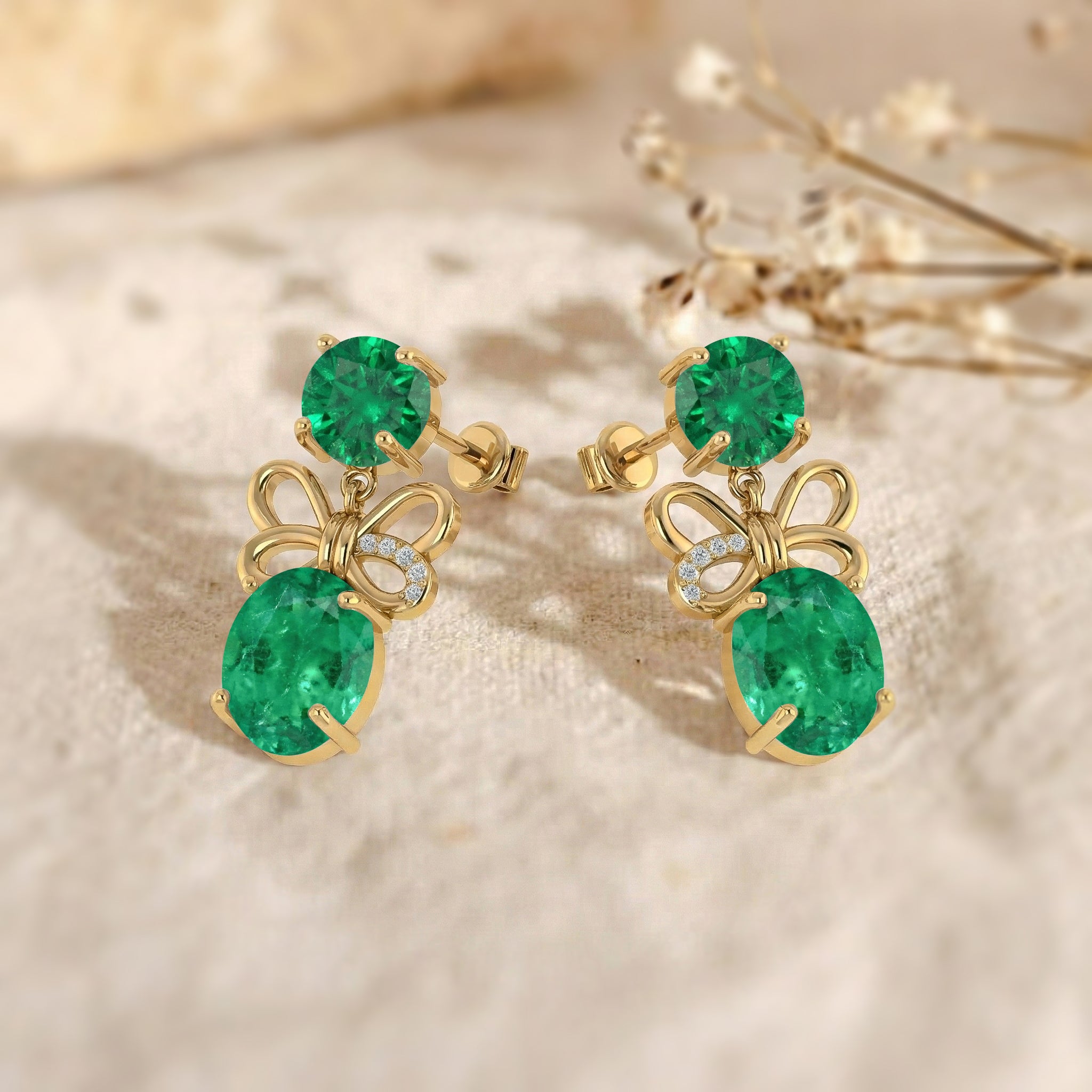 Emerald Round and Oval Stud Earring in 925 Sterling Silver 6 MM 5-ct.