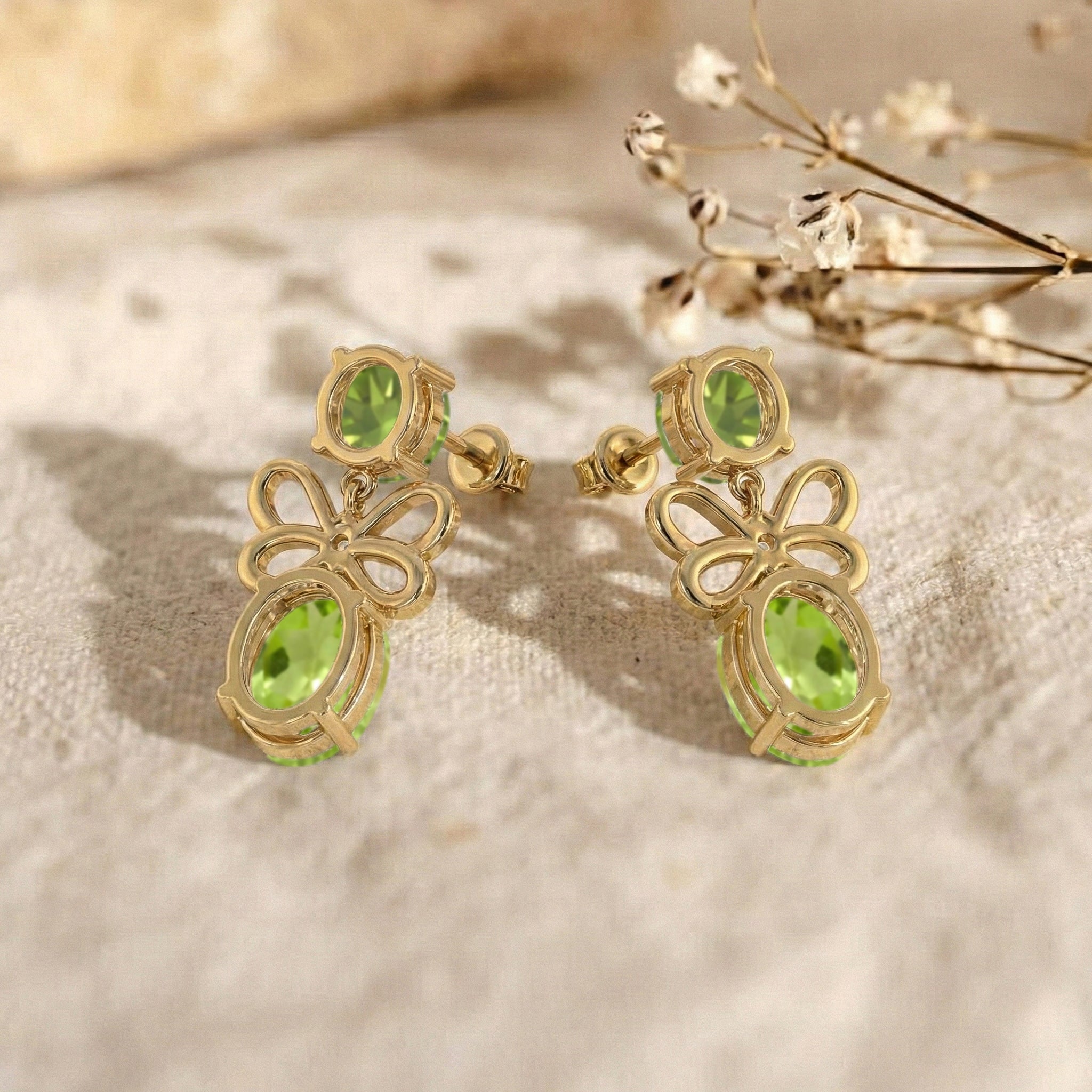 Peridot Round and Oval Stud Earring in 925 Sterling Silver 6 MM 5-ct.