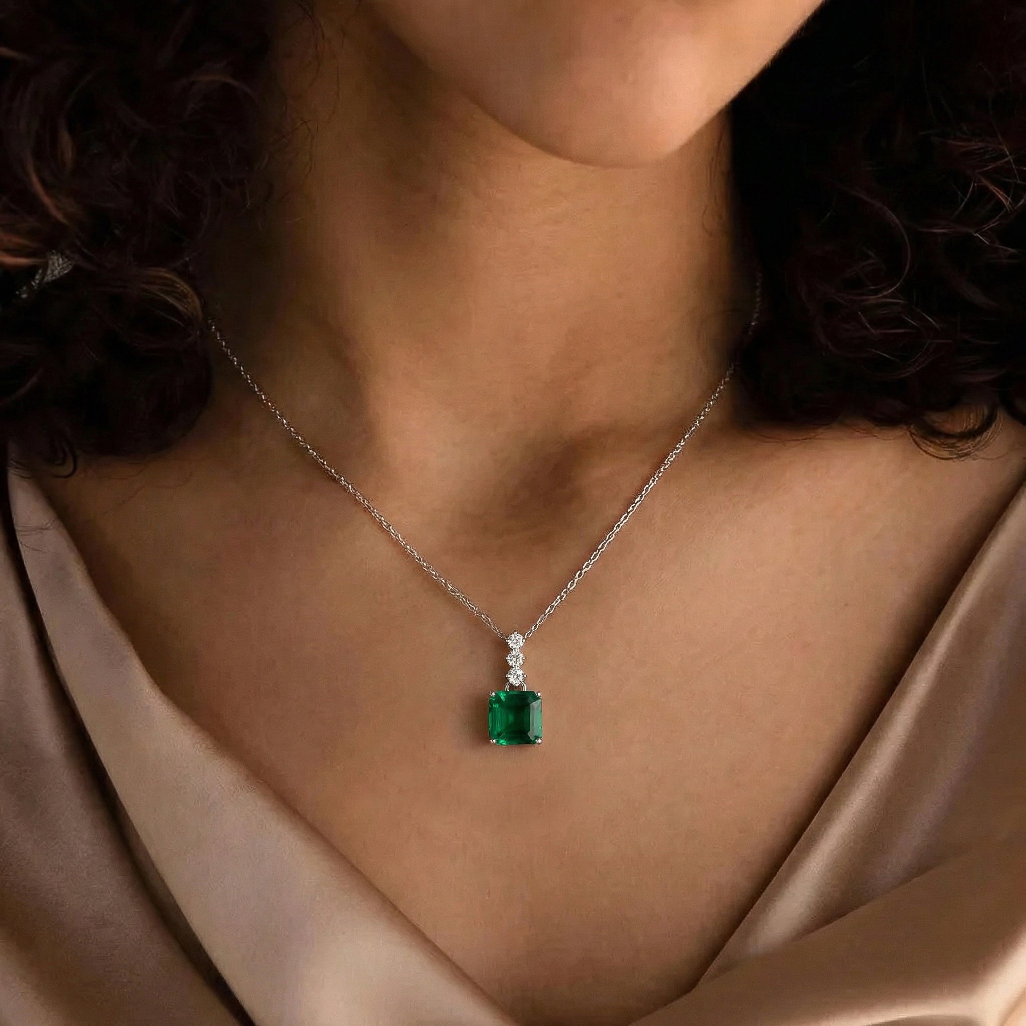 Emerald Octagon Solitaire Pendant Necklace in 925 Sterling Silver 8 MM 2ct