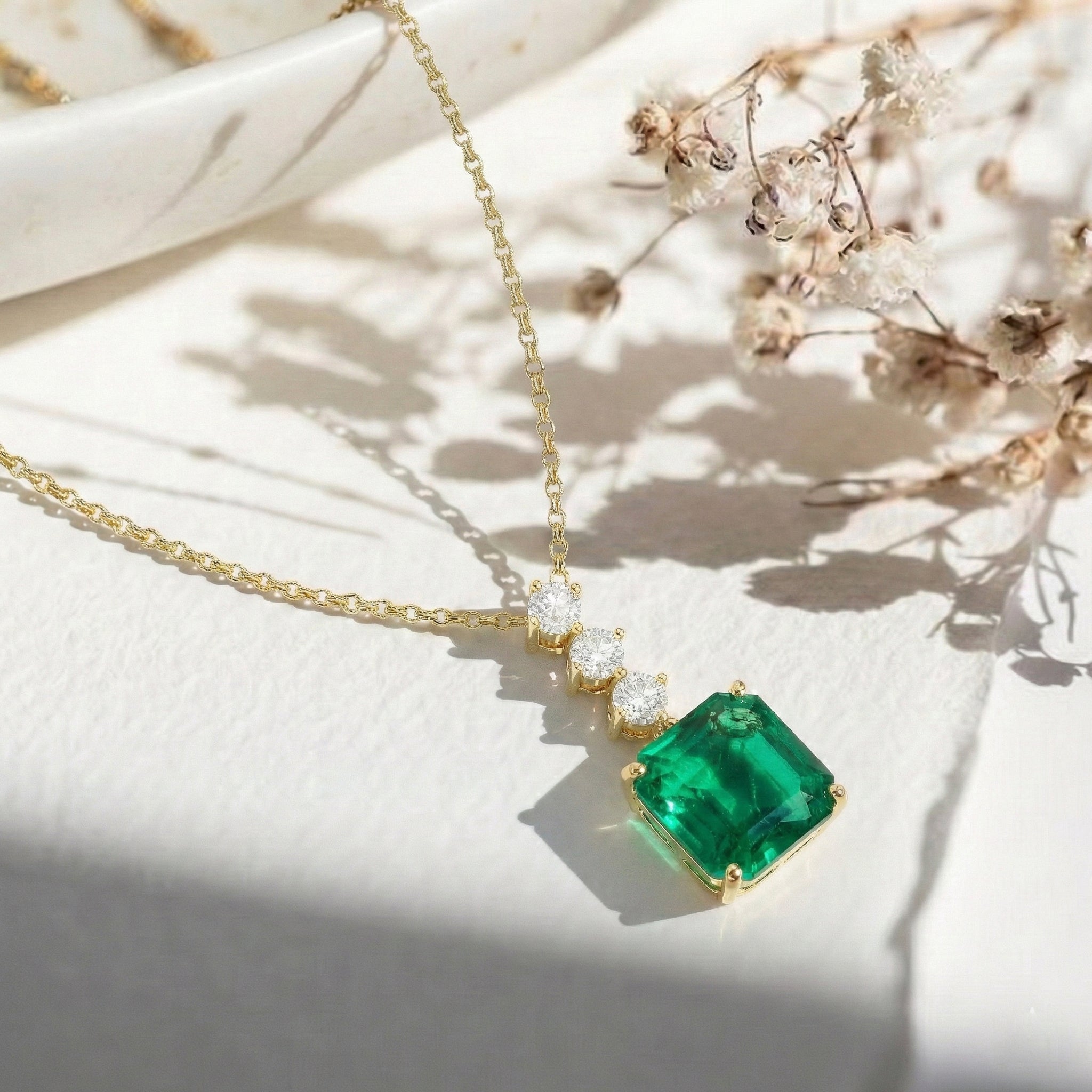 Emerald Octagon Solitaire Pendant Necklace in 925 Sterling Silver 8 MM 2ct