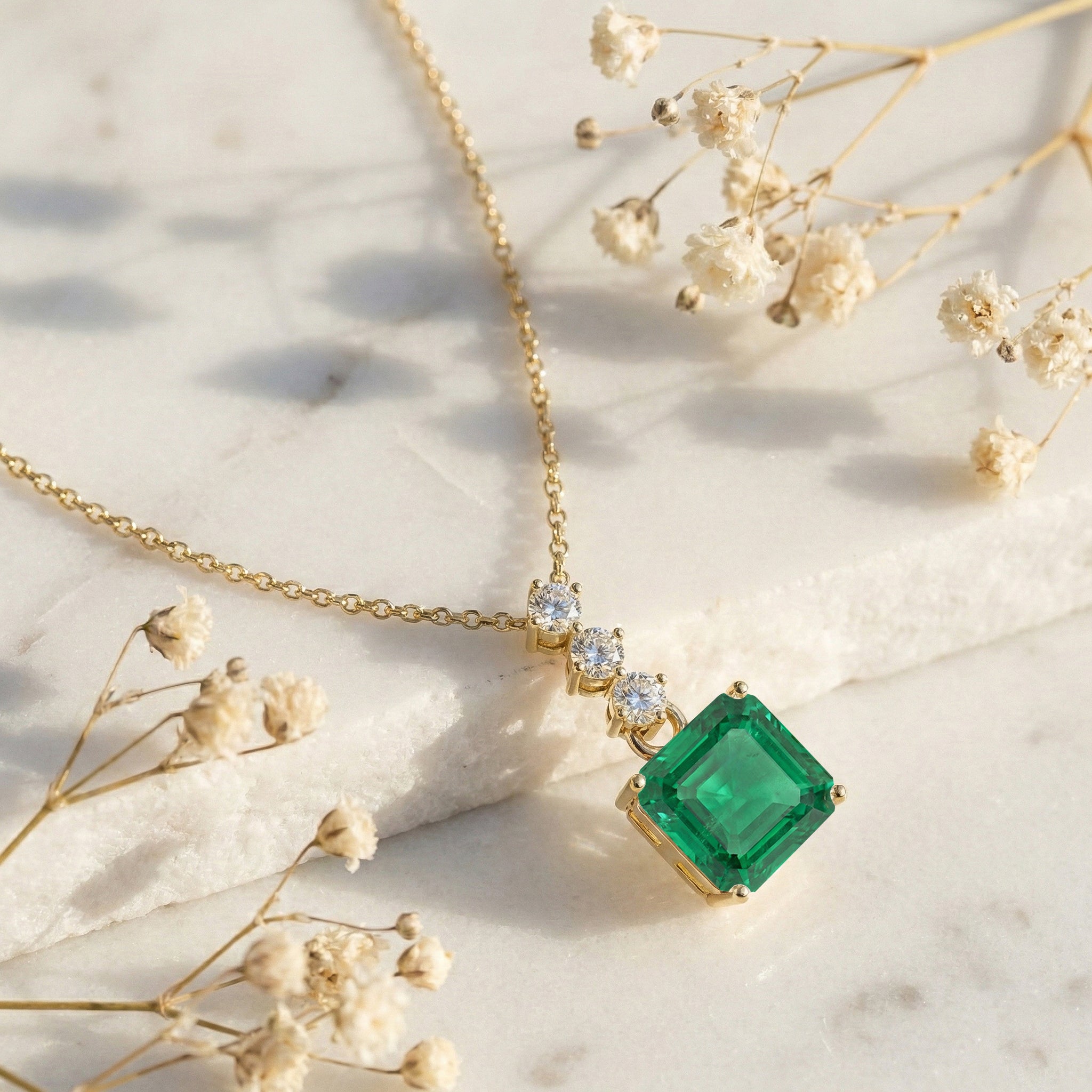 Emerald Octagon Solitaire Pendant Necklace in 925 Sterling Silver 8 MM 2ct