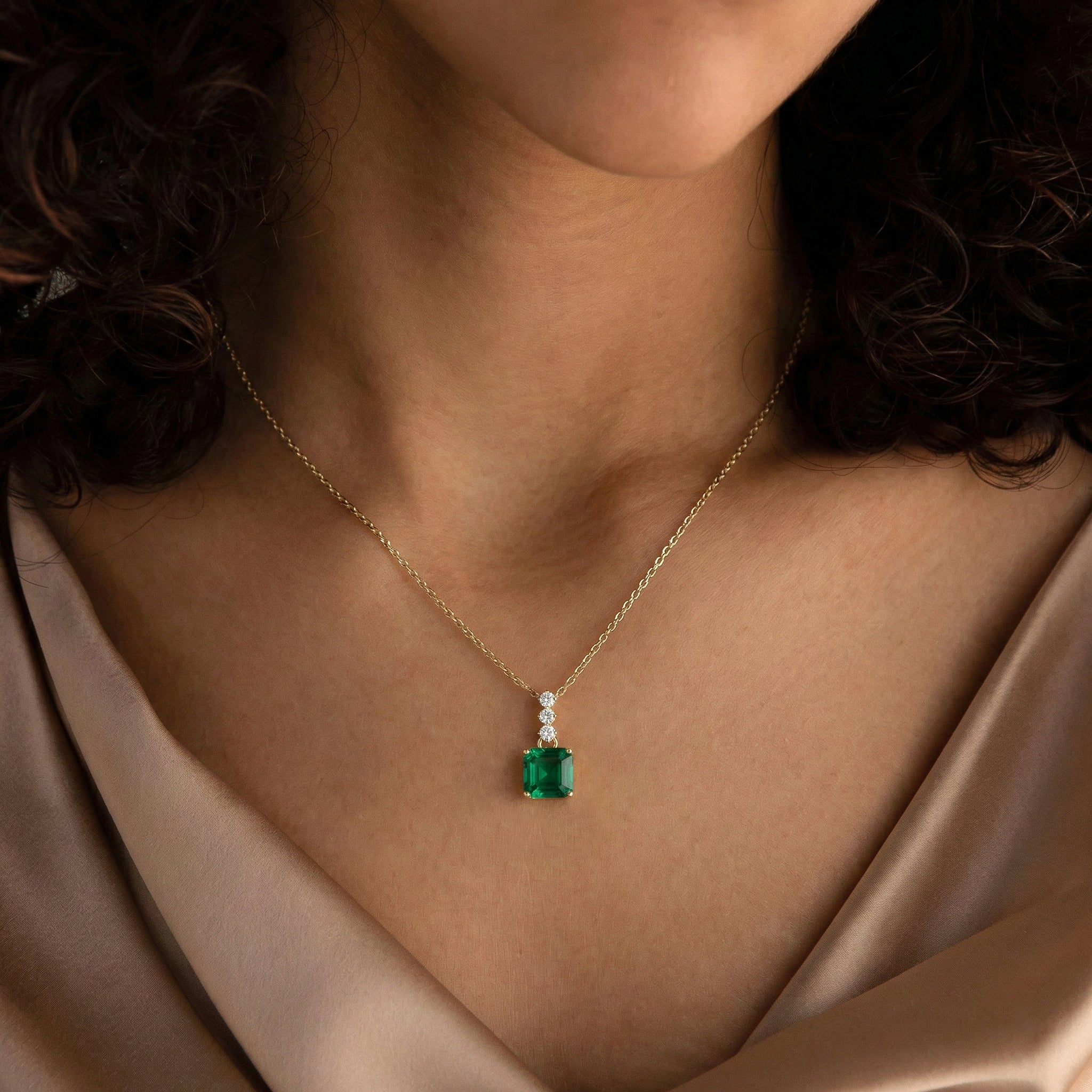 Emerald Octagon Solitaire Pendant Necklace in 925 Sterling Silver 8 MM 2ct