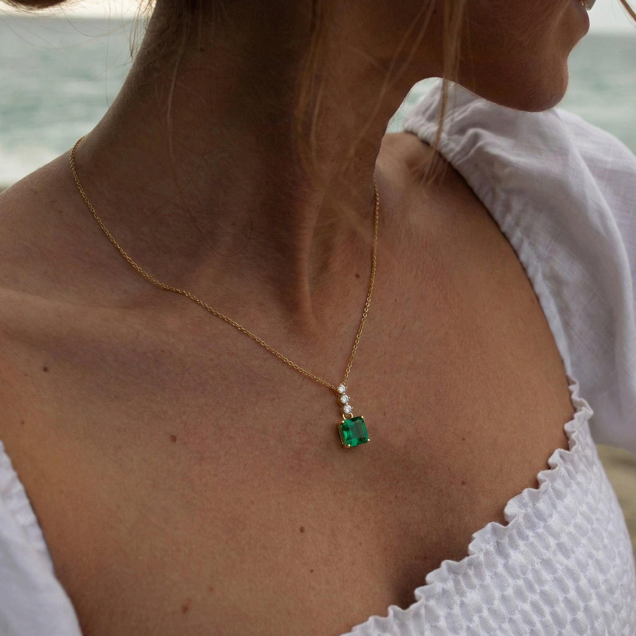 Emerald Octagon Solitaire Pendant Necklace in 925 Sterling Silver 8 MM 2ct