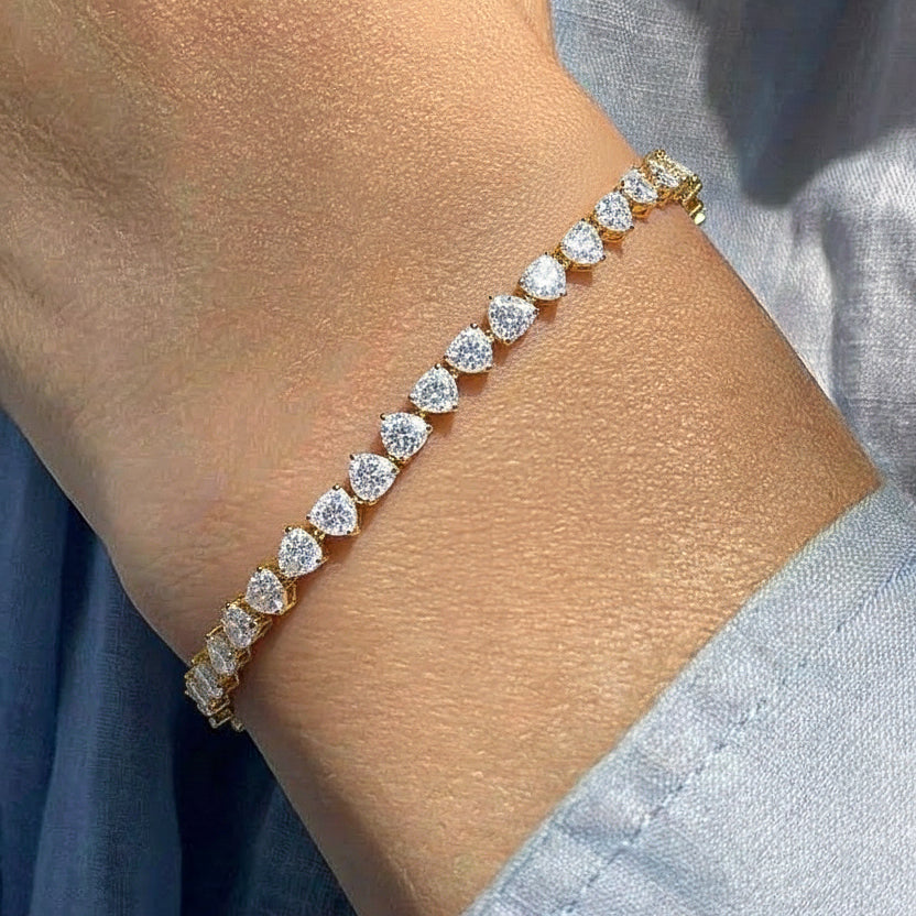 Mosissanite Heart Tennis Bracelet in 925 Sterling Silver 20.80 CT