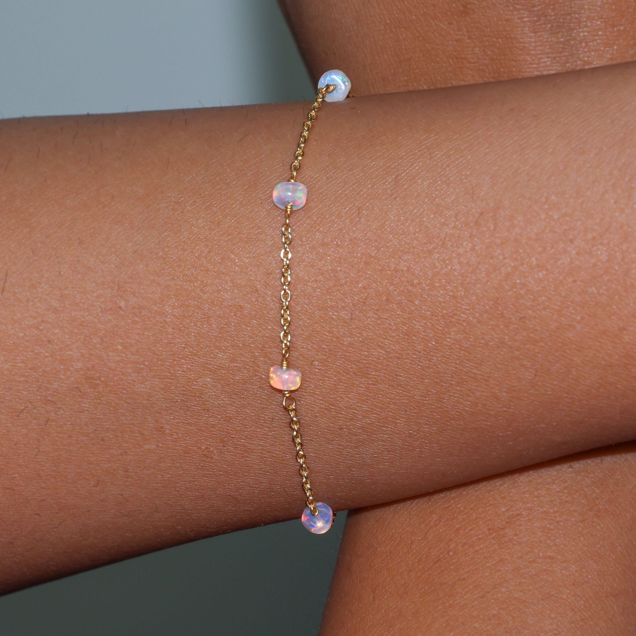 Pearly White Opal Smooth Beads 6 - 8 Inch Chain Bracelet - Goodstone Jewels