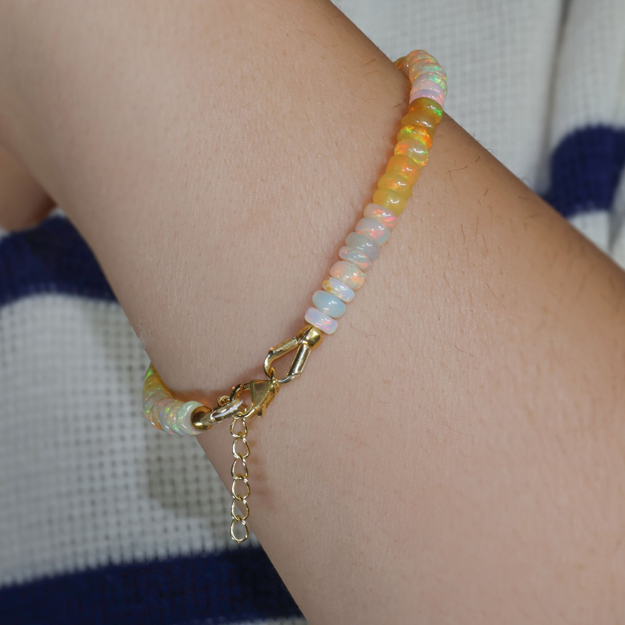 Plain Shaded Natural Yellow Opal Beaded Bracelet - Goodstone Jewels